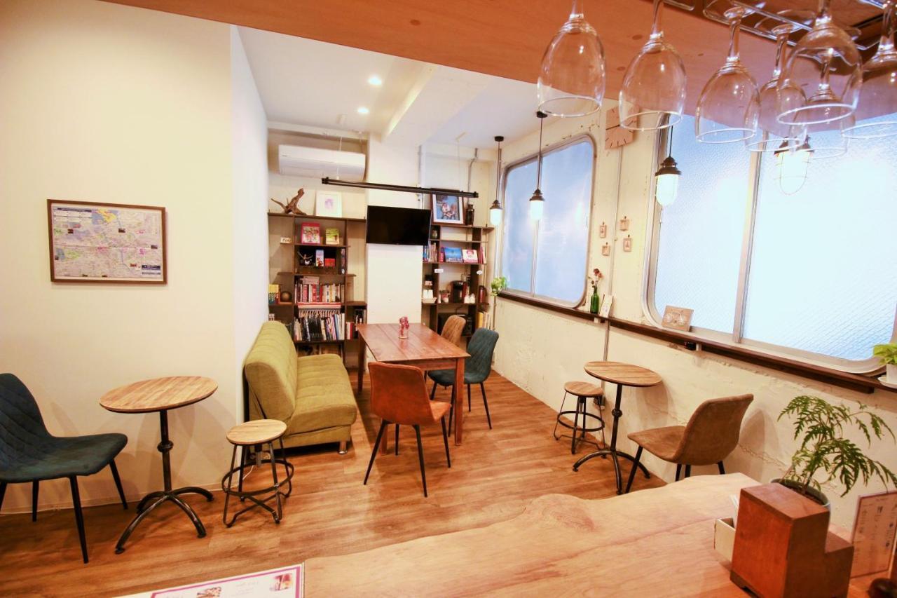 Hostel Toki *